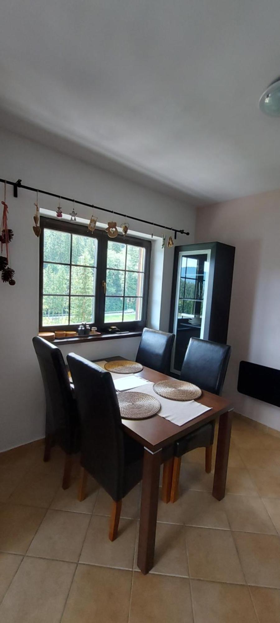 Hrabovo Alzbeta 16 Apartman Rózsahegy Kültér fotó