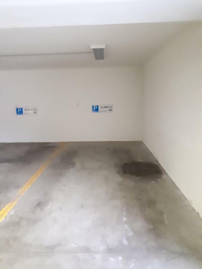 Hrabovo Alzbeta 16 Apartman Rózsahegy Kültér fotó